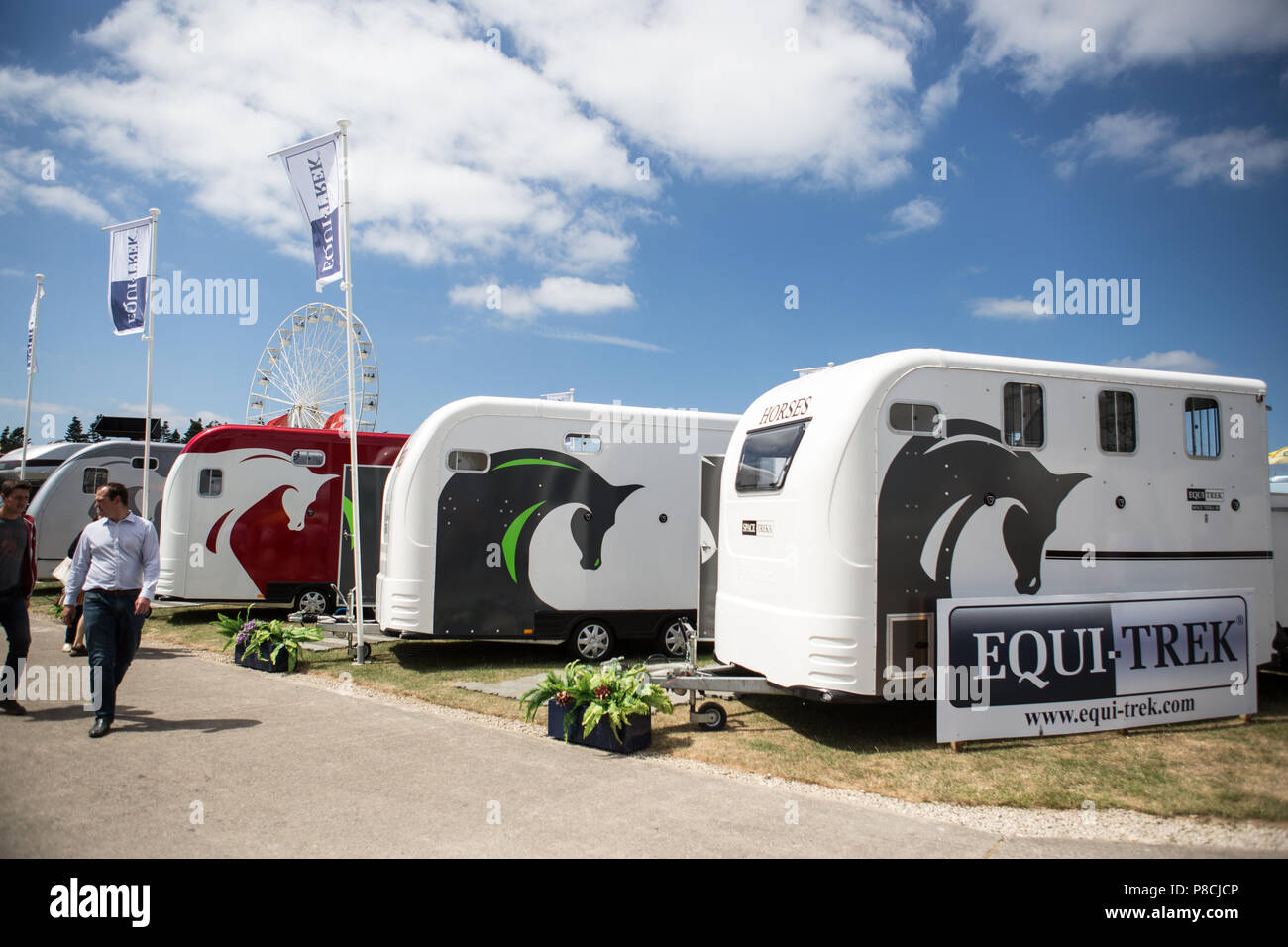 Harrogate, Großbritannien. 10. Juli 2018. Equi-Trek Ausstellung während des Großen Yorkshire Tag zeigen 2018 gesehen. Die großen YORKSHIRE zeigen Juli, 2018 Die Große Yorkshire Show ist eine legendäre dreitägige Veranstaltung und eine der größten landwirtschaftlichen Veranstaltungen in der englischen Kalender. Jedes Jahr werden mehr als 130.000 Besucher und über 8.500 Tiere laufen auf der großen Yorkshire Showground in Harrogate zu konkurrieren, Kontakte knüpfen und Feiern. Credit: Rahman Hassani/Alamy leben Nachrichten Stockfoto