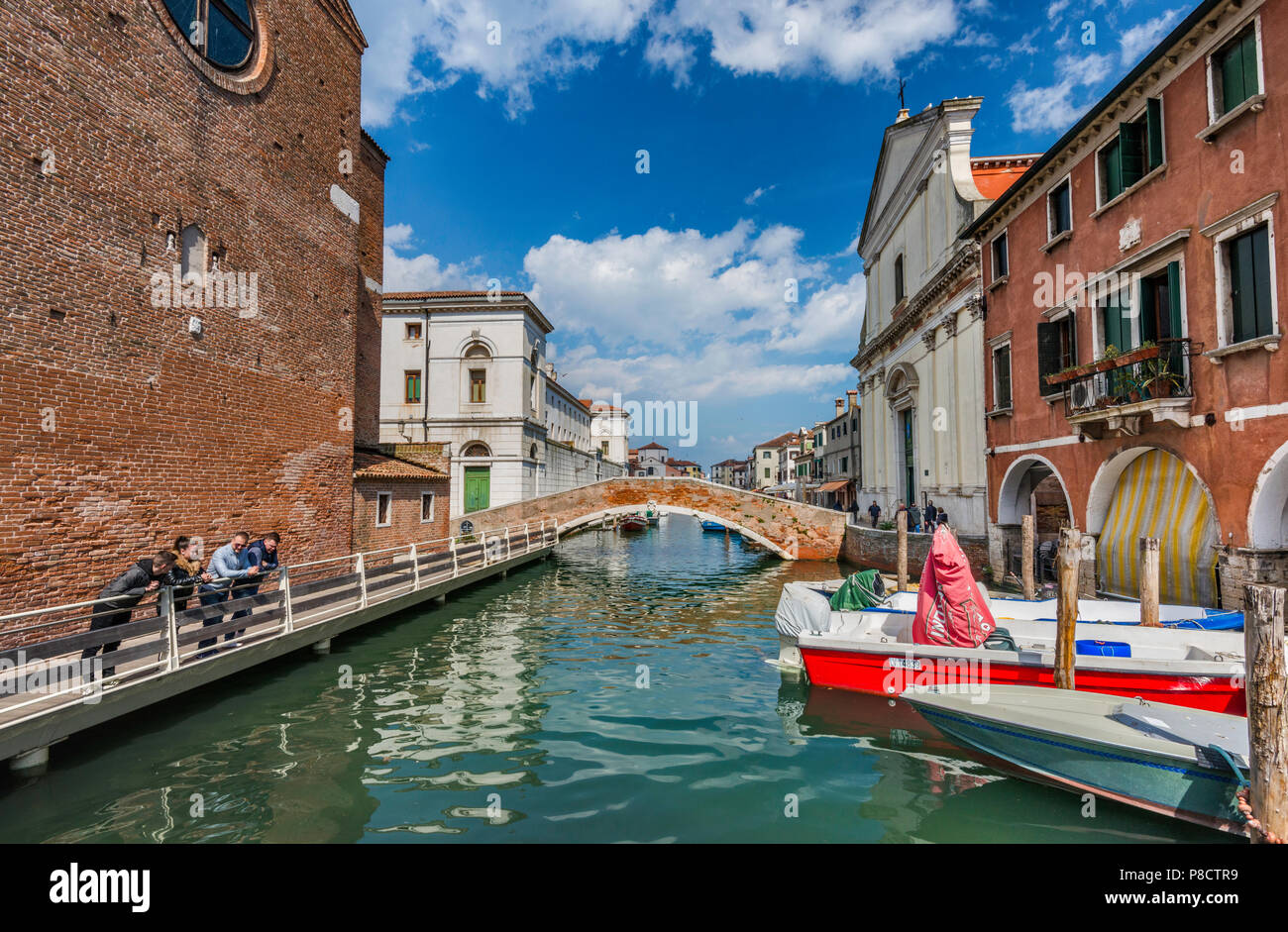 Canal Vena, apostolischen Kirche Wand, in Chioggia, Venetien, Italien Stockfoto