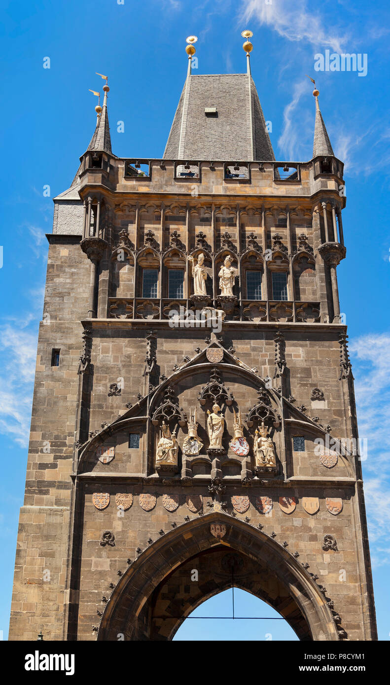 Pulverturm (Prašná Brána). Die Prager Altstadt Tschechische Republik Stockfoto