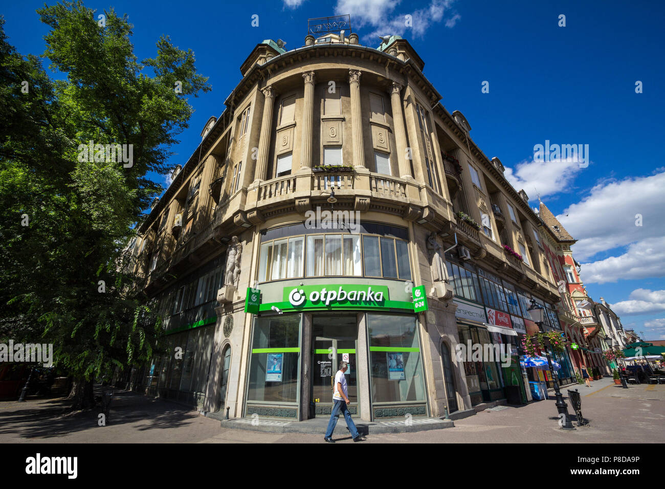 SUBOTICA, Serbien - Juli 1, 2018: OTP Bank (OTP Banka) Logo auf Ihrer Hauptniederlassung für Subotica OTP Bank Group ist eines der größten ungarischen Banken, spr Stockfoto