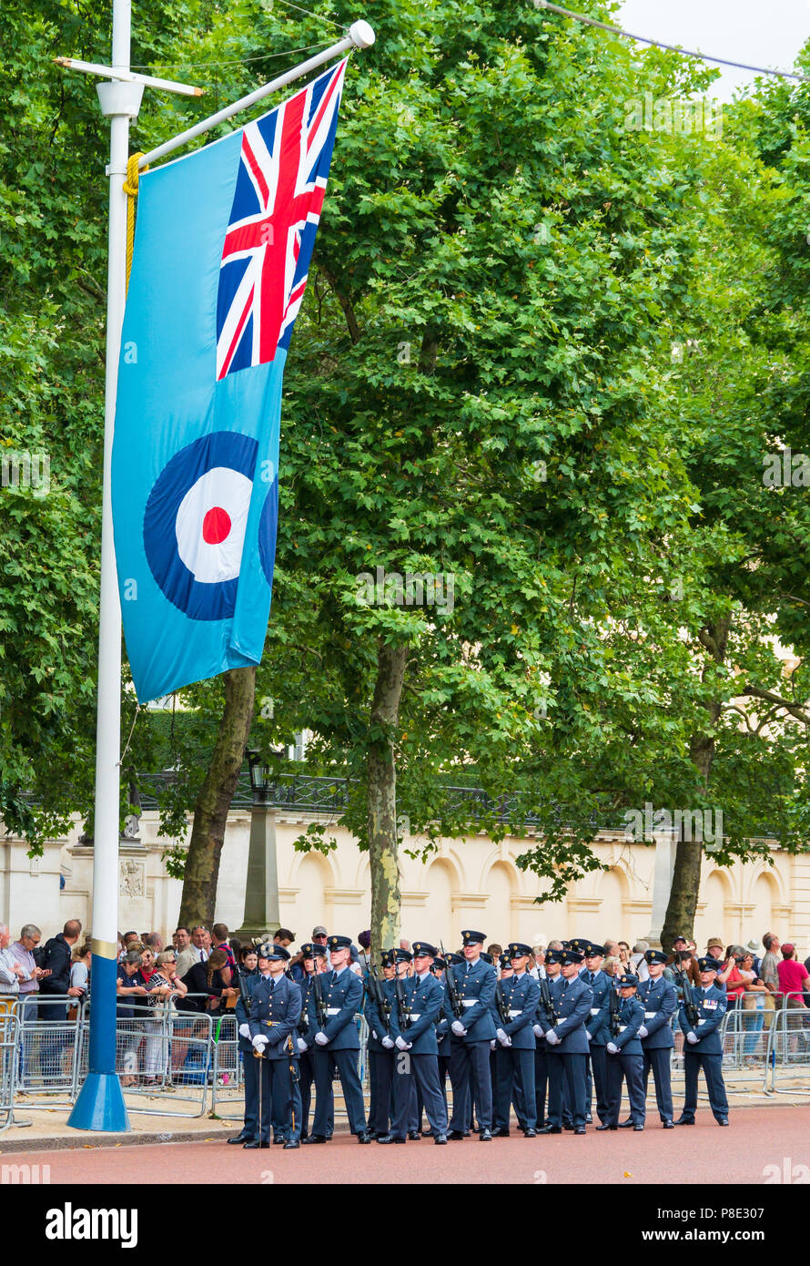 Bilder aus der RAF 100 feiern. Flaggen Stockfoto