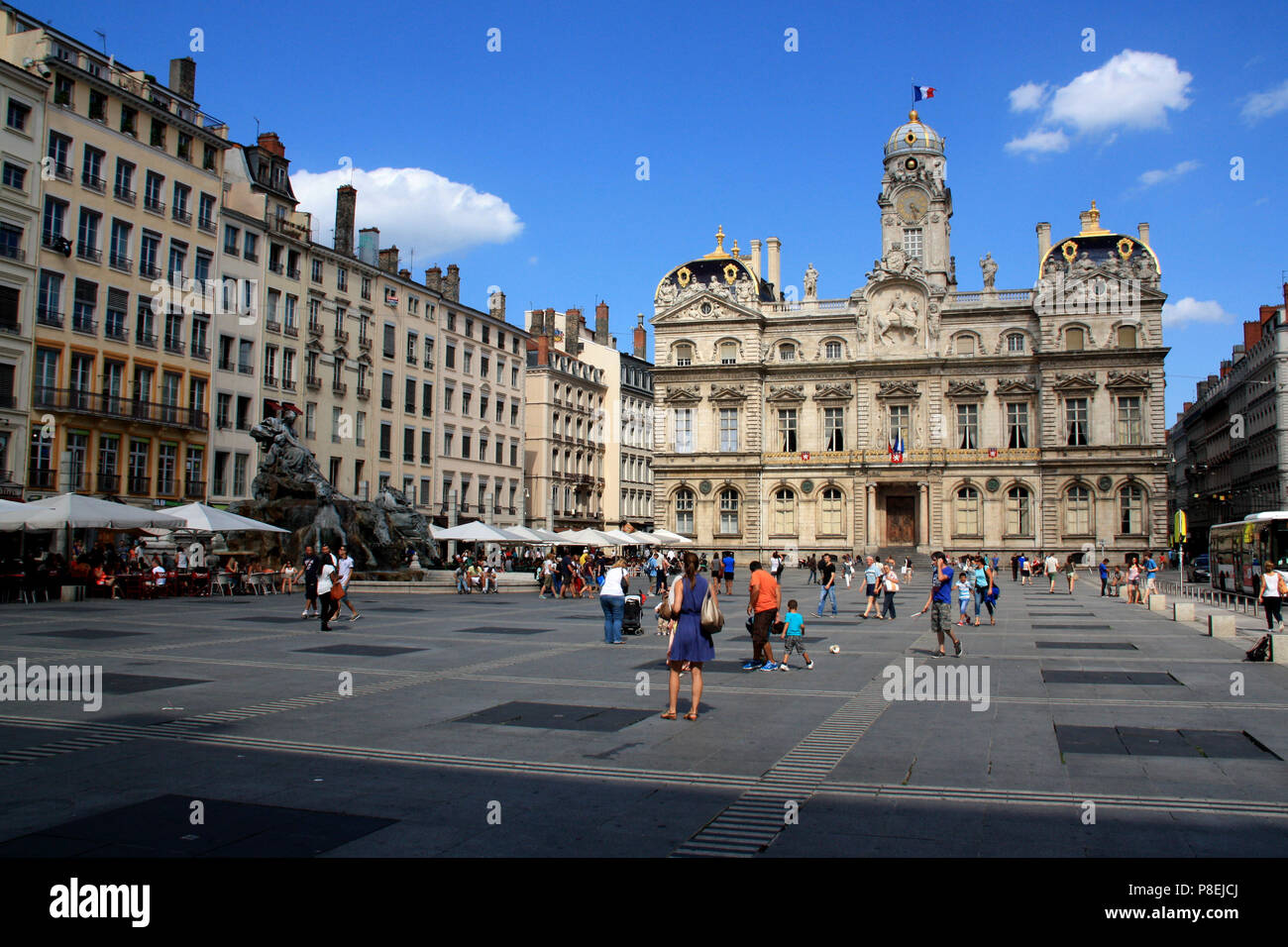Terreaux platz -Fotos und -Bildmaterial in hoher Auflösung – Alamy