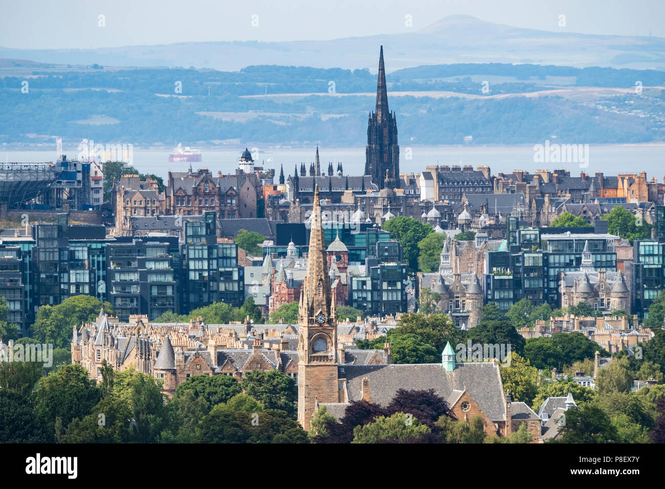 Edinburgh von Blackford Hill über Bruntsfield in Richtung Wiesen und Quartermile Entwicklung des neuen Gehäuses, Schottland, Großbritannien Stockfoto