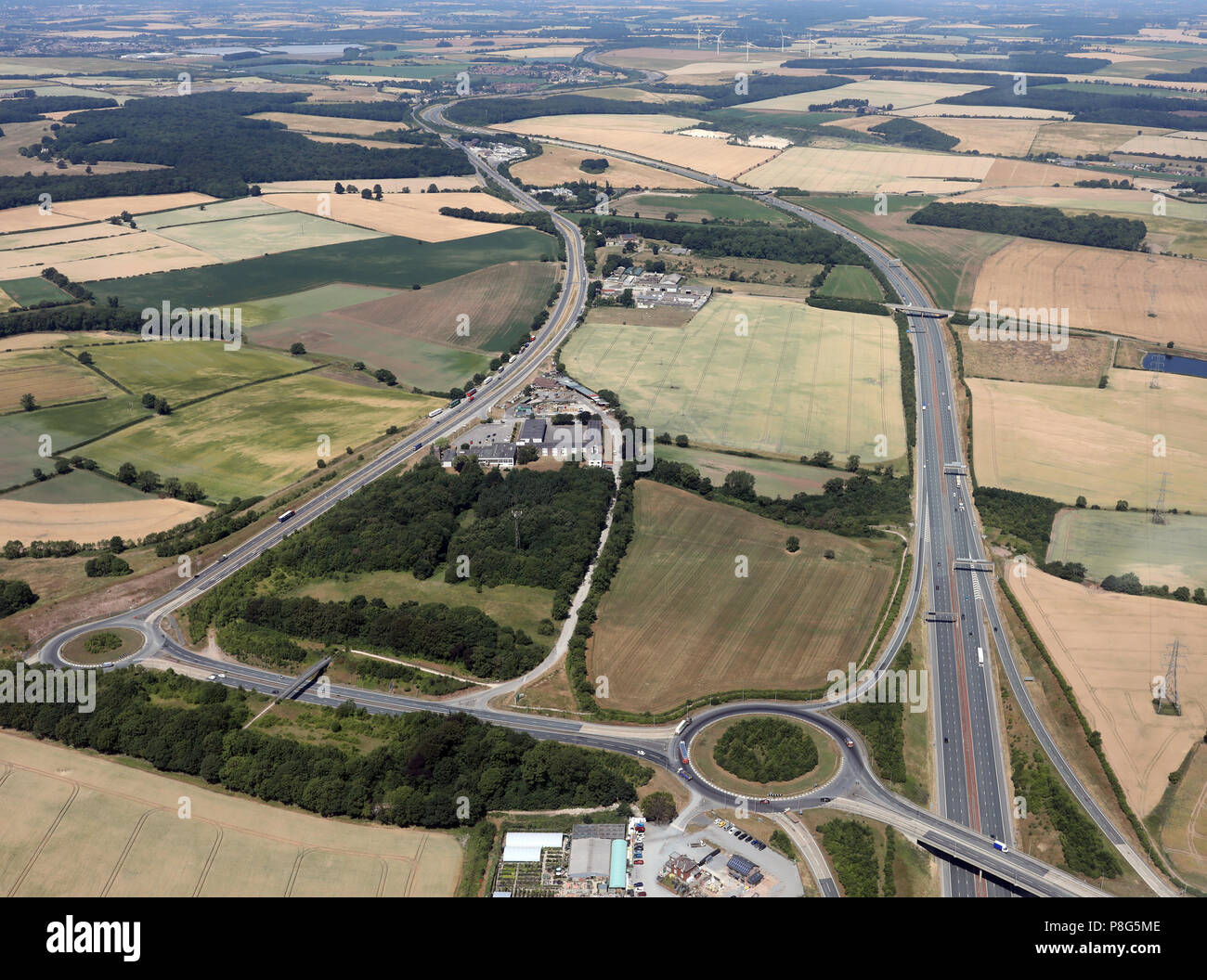 Luftaufnahme von Selby Gabel mit den alten A1 und die neue A1(M), South Milford in der Nähe von Leeds Stockfoto