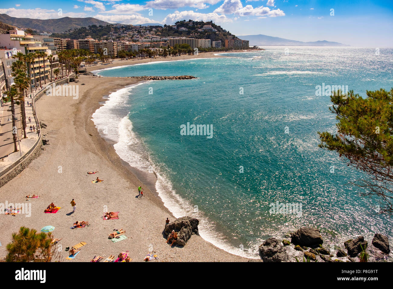Puerta del Mar Beach, Almuñecar. Costa Tropical, Mittelmeer. Provinz Granada. Andalusien, Süd Spanien Europa Stockfoto