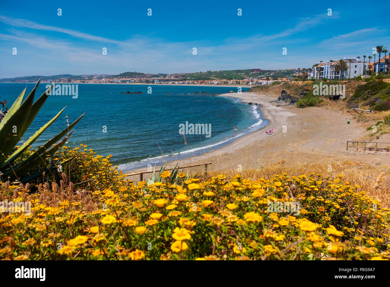Strand. Playa Ancha, Casares. Provinz Malaga Costa del Sol Andalusien Südspanien, Europa Stockfoto