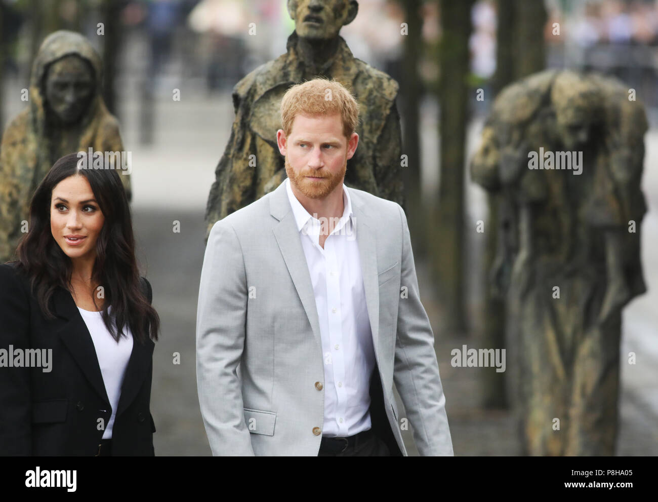 Prinz Harry und Meghan Markel besuchen Sie die Große Hungersnot Skulptur, Dublin, Irland Stockfoto