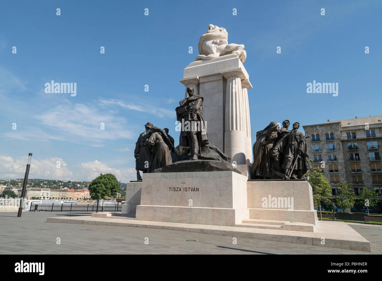 Ansicht des Denkmals in Kossuth tér in Budapest, Ungarn Stockfoto