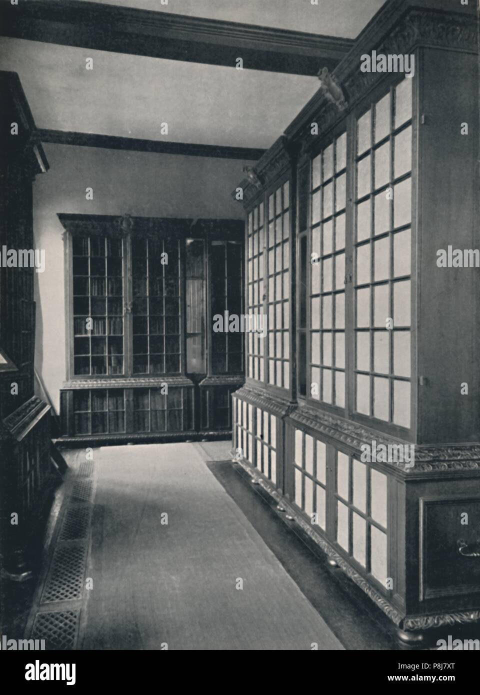 Die Pepys' Bibliothek, Magdalene College, Cambridge, 1928. Artist: Unbekannt. Stockfoto