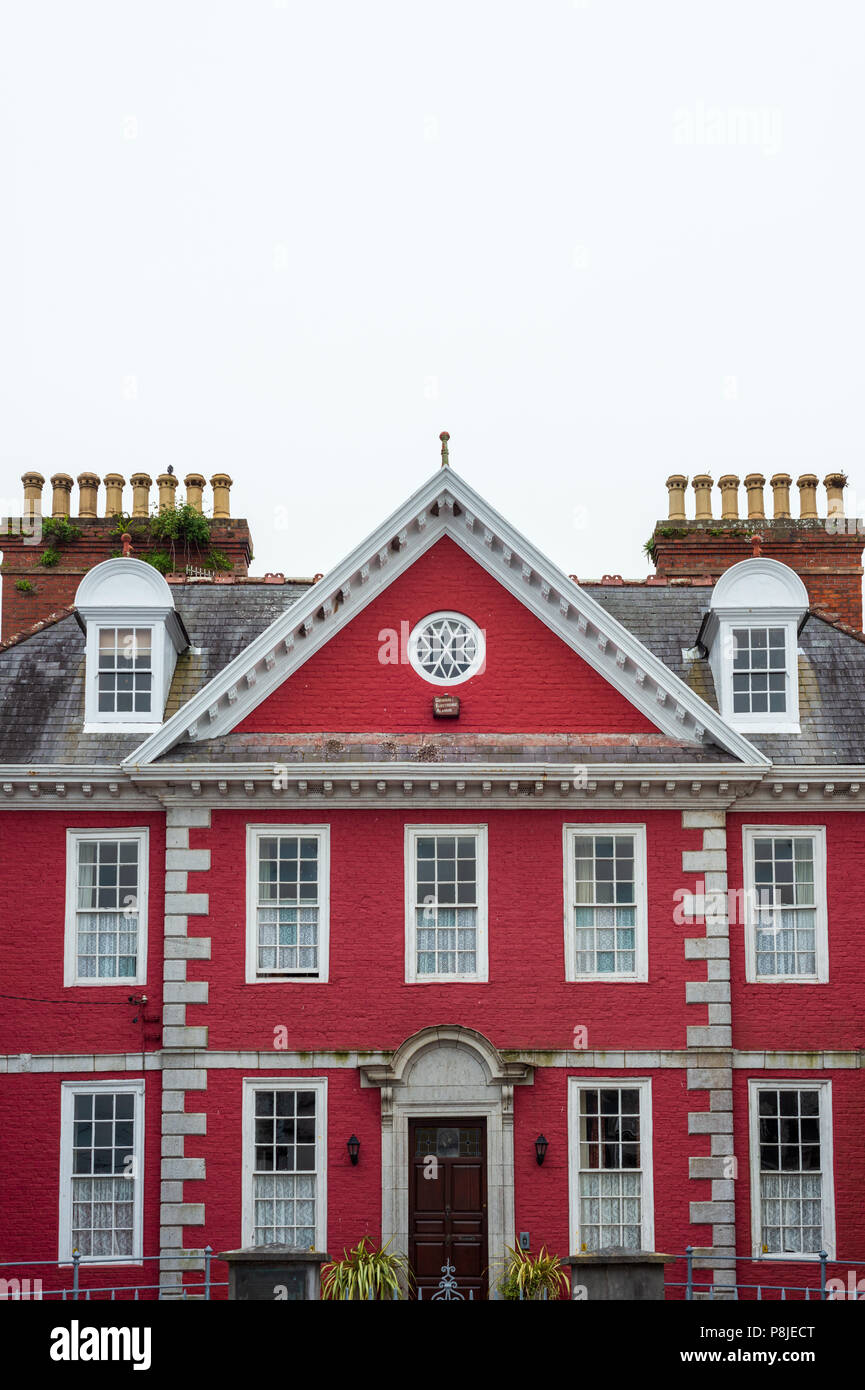 Youghal, County Cork, Irland. Das rote Haus, holländischen Stil Stadthaus. Stockfoto