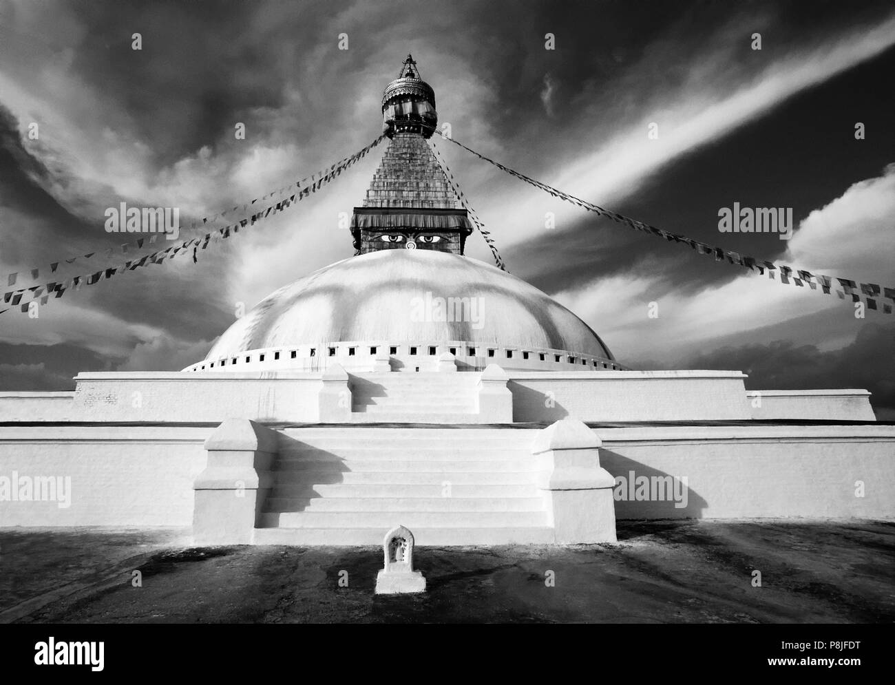 Die alten Stupa von SWAYAMBUNATH heilig ist sowohl von hinduistischen und buddhistischen gleichermaßen - KATHAMNDU, NEPAL Stockfoto