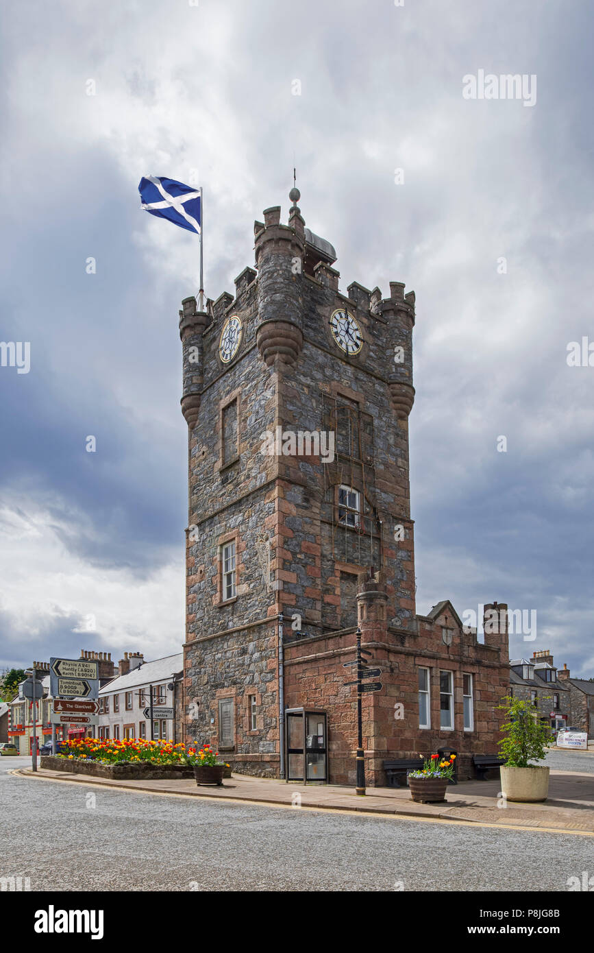 19. jahrhundert Dufftown Clock Tower, vorher ein Gefängnis aus, aber jetzt eine Touristeninformation, Banffshire, Moray, Schottland, Großbritannien Stockfoto