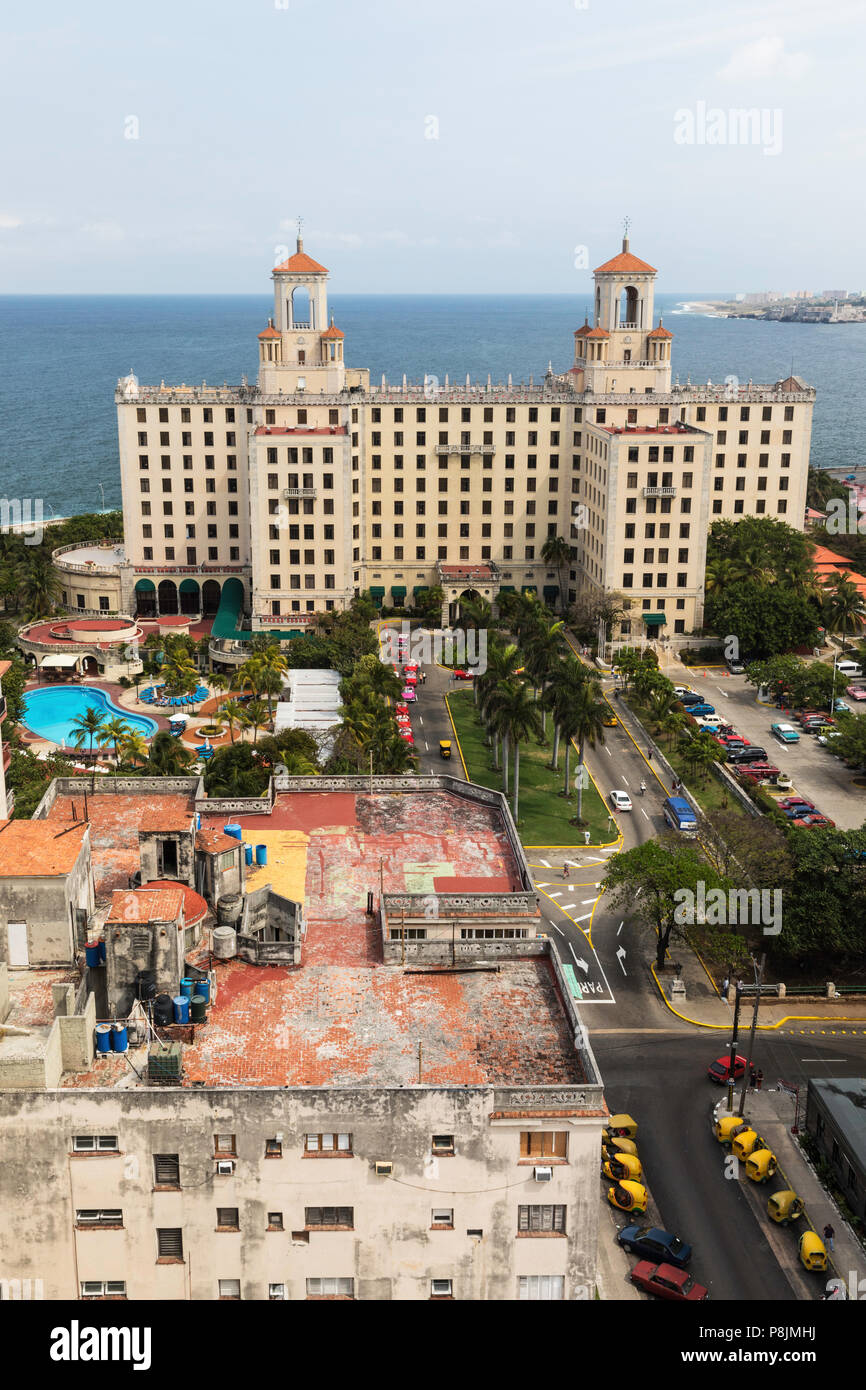Das historische Hotel Nacional de Cuba befindet sich am MalecÃ³n in der Mitte von Vedado, Kuba Stockfoto