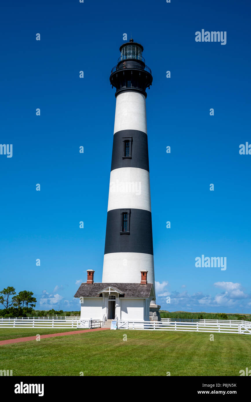 Die aktuelle Bodie Island Lighthouse ist die Dritte, die in die Nähe von Bodie Island auf die Outer Banks in North Carolina gestanden hat. USA Stockfoto