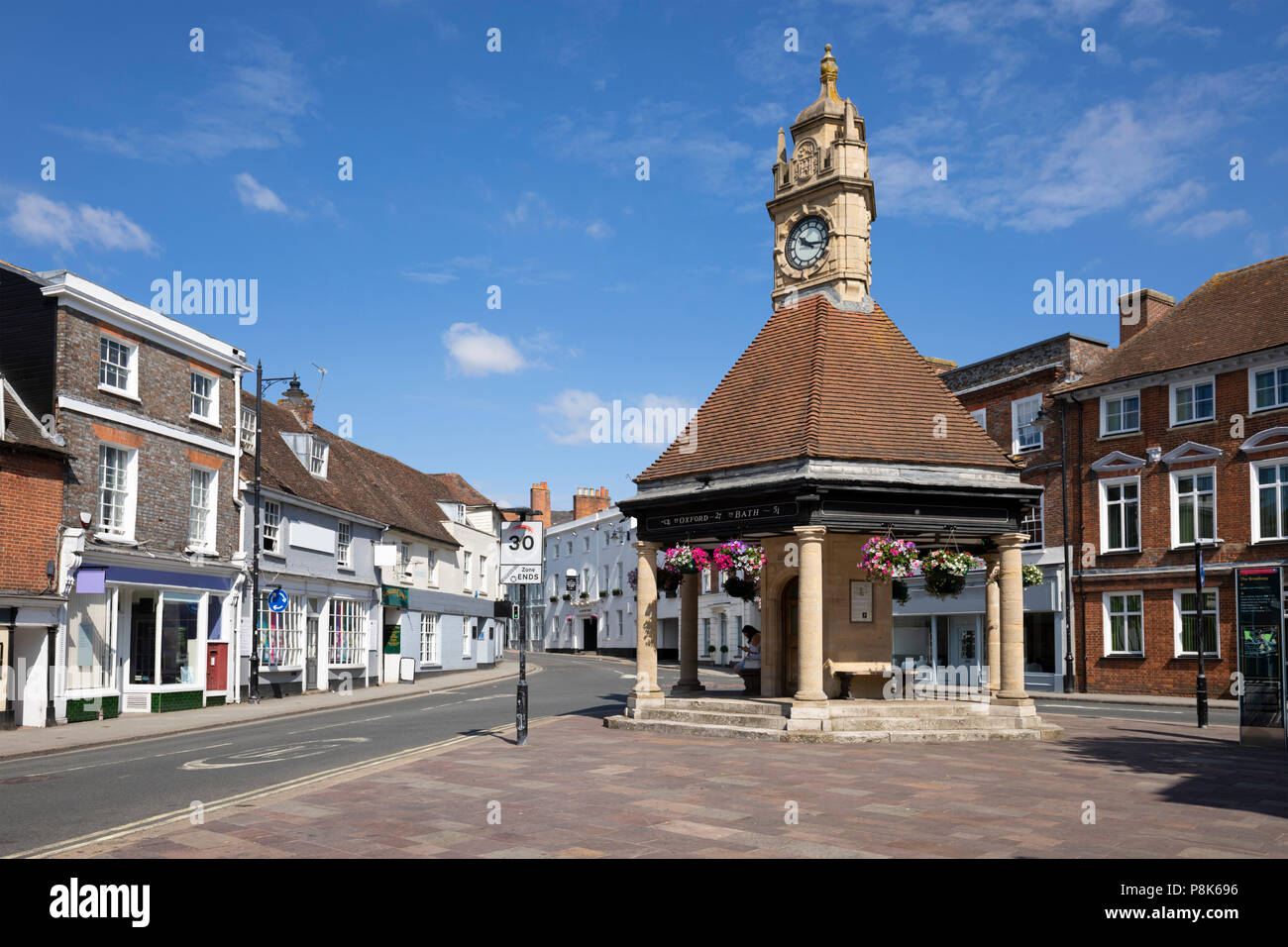 Der Uhrenturm und der Broadway, Newbury, Berkshire, England, Vereinigtes Königreich, Europa Stockfoto