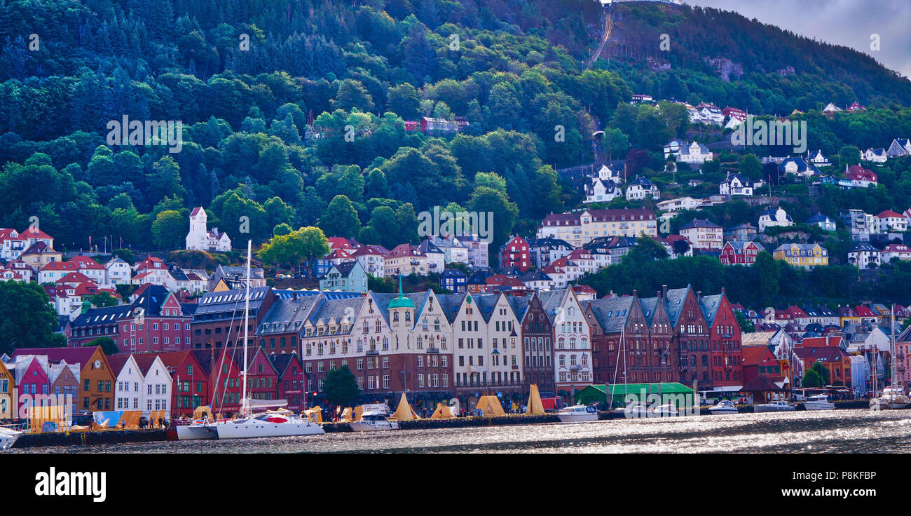 Bergen, Norwegen, 6/13/18. Bergen ist die zweitgrößte Stadt in Norwegen. Foto von Dennis Brack Stockfoto