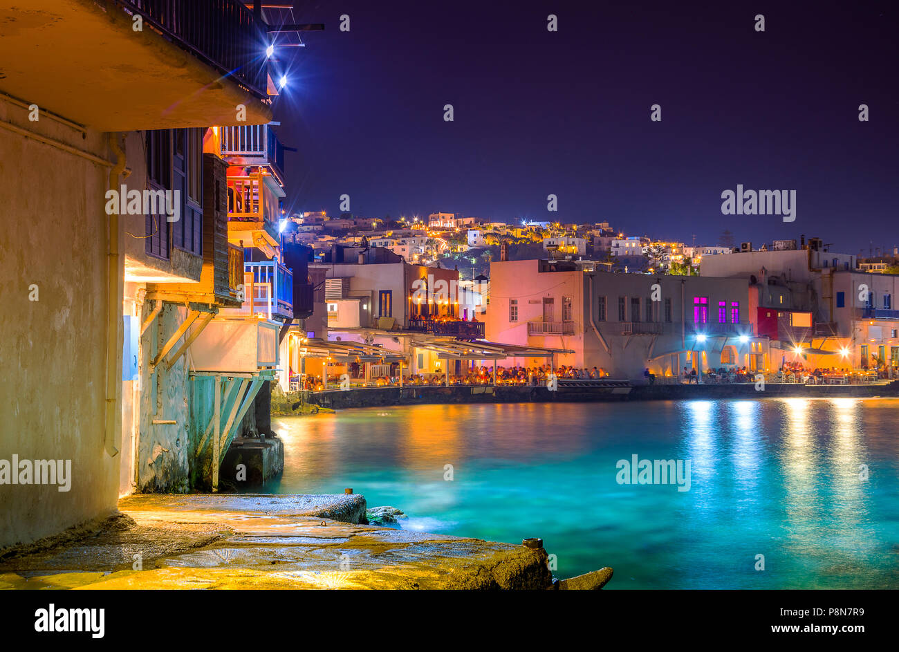Blick auf die berühmte malerische kleine Venedig Bucht der Stadt Mykonos in Mykonos in Griechenland Stockfoto