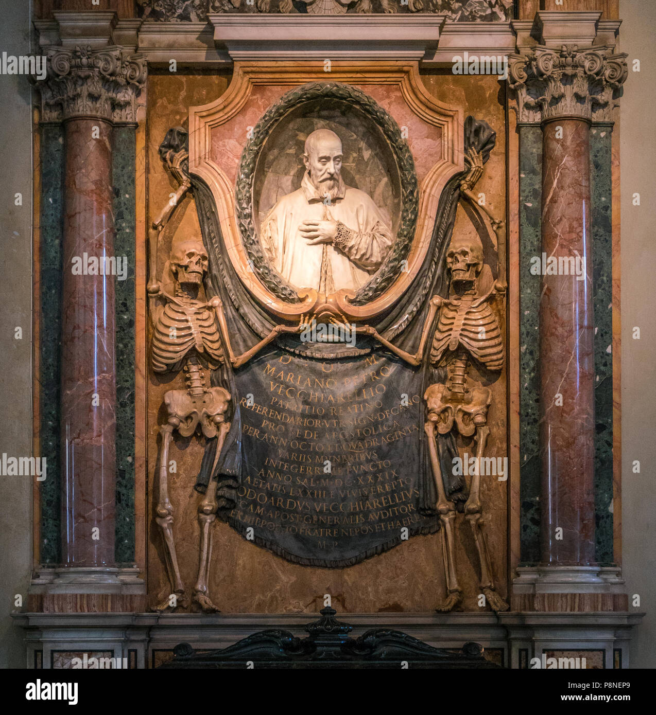 Details in der Kirche San Pietro in Vincoli in Rom, Italien. Stockfoto
