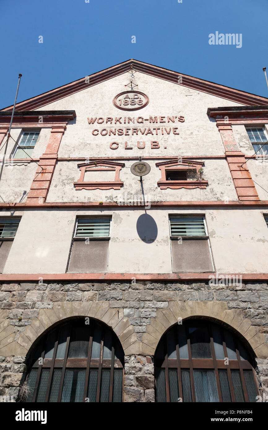Gebäude des Conservative Club der arbeitenden Männer, Caernarfon, Gwynedd, Wales Stockfoto