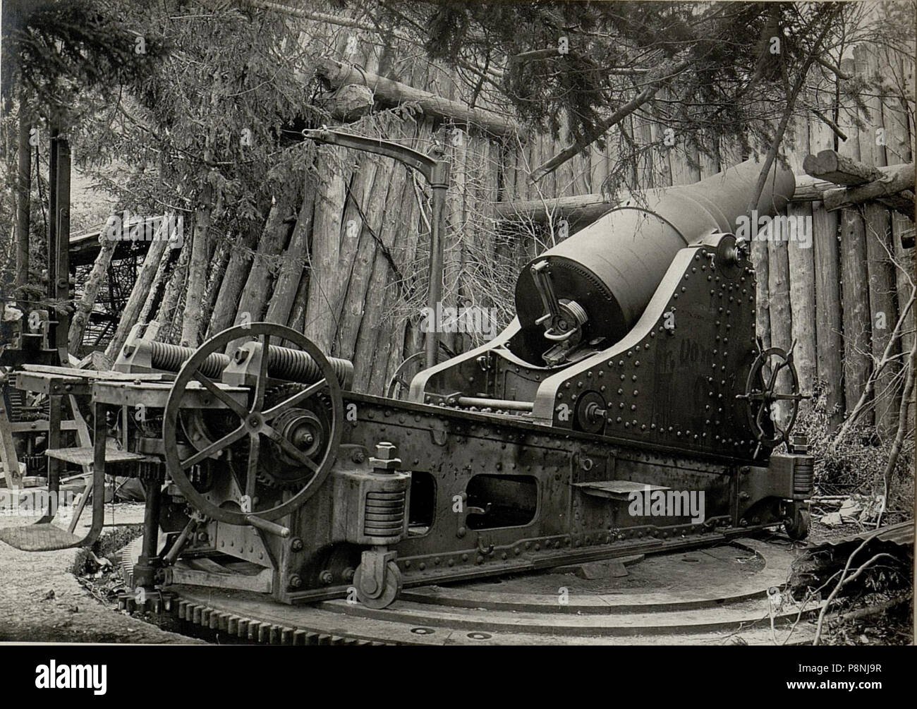 277 Eroberter italienischer 28 cm Mörser bin Borcollapass. Aufgenommen am 22. Mai 1916. (BildID) 15534231 Stockfoto