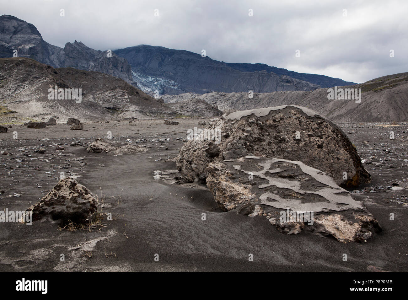 Isländische Landschaft in vulkanischen Asche bedeckt Stockfoto