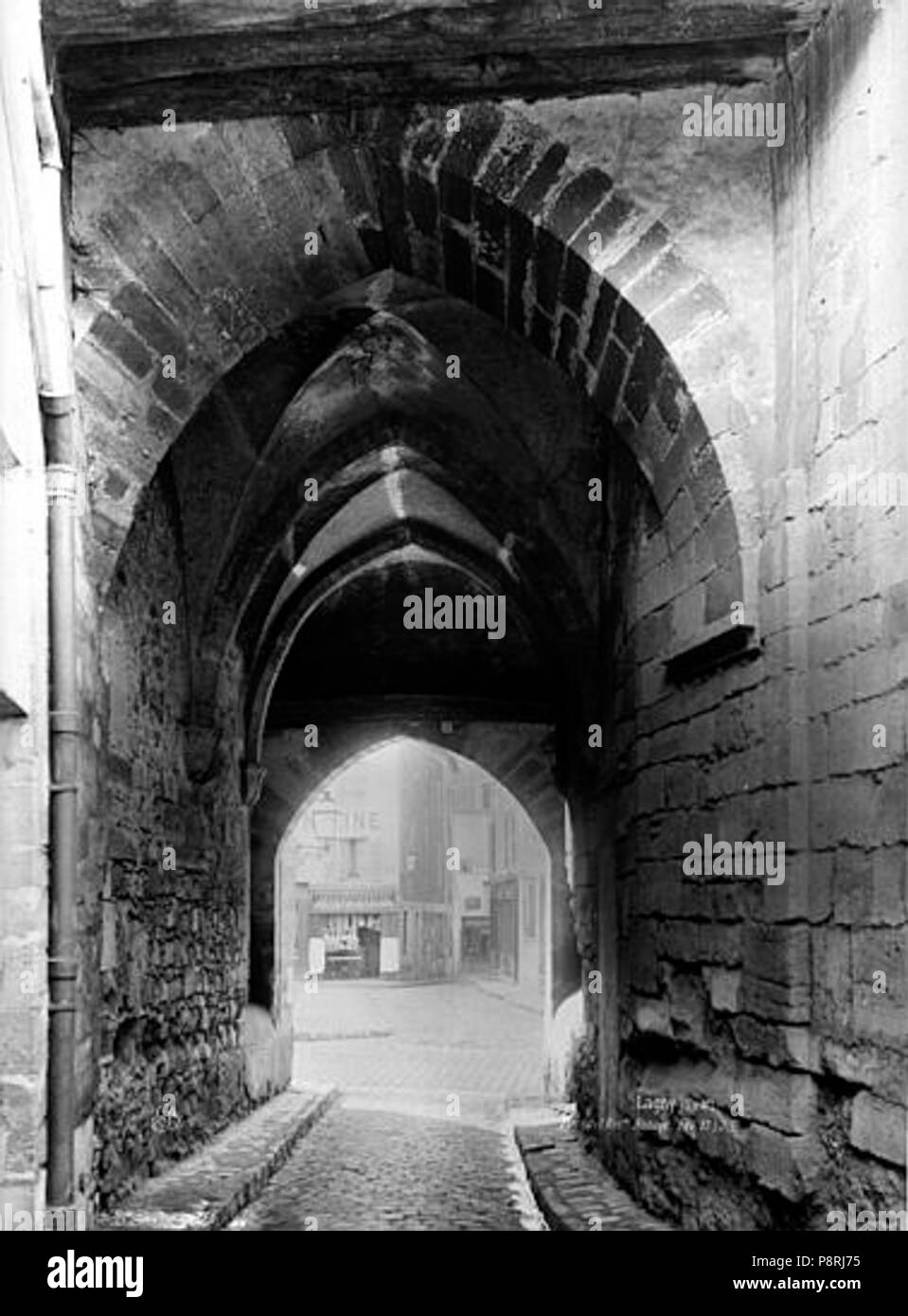 25 Abbaye Saint-Pierre (Ancienne) - Porte-Lagny-sur-Marne - Médiathèque de l'architecture et du patrimoine - APMH 00006419 Stockfoto