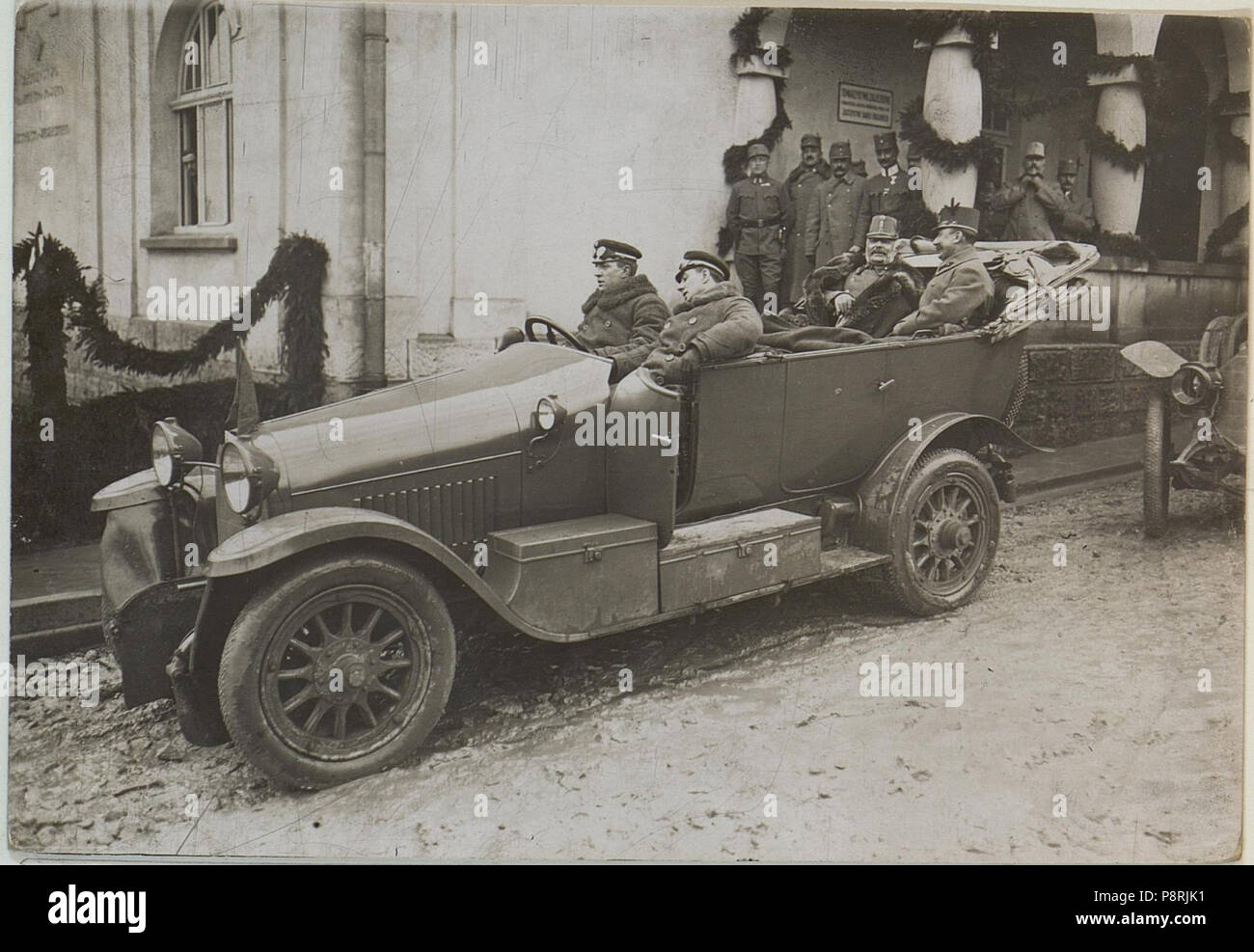 . 26 Abfahrt Erzherzogs Friedrich mit dem Korpskommandanten. Hofmann (BildID) 15438894 Stockfoto