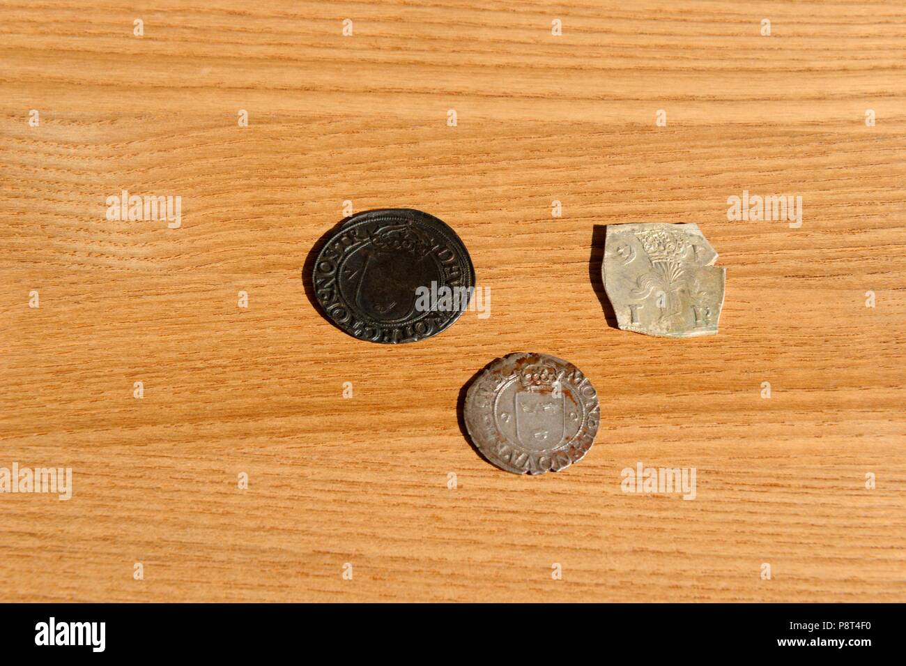 Die Grand Prince von Finnland, John III (1537 - 1592), war der König von Schweden von 1568 bis zu seinem Tod 1592. Hier sind 2 ör Silber münze von 1573, 4 ör s Stockfoto