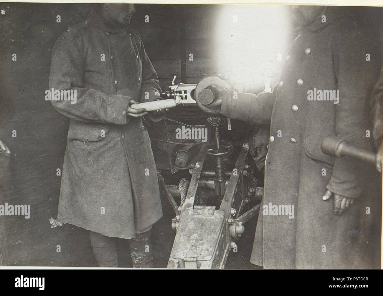 71 Brückenkopf Sturmabwehrkanone Siemikowce, in der Stellung (BildID) 15439651 Stockfoto