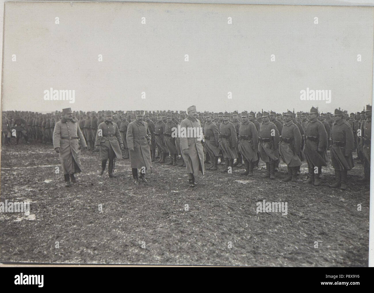. 111 Der Honvedminister Allgemeine Samuel Baron von Hazai bei den Truppen des Korps Hofmann (BildID) 15440001 Stockfoto
