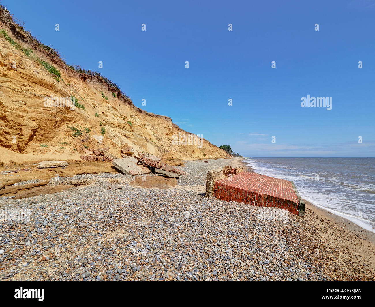 Covehithe Strand und die Erosion der Küsten, verursacht durch die Nordsee Suffolk Stockfoto