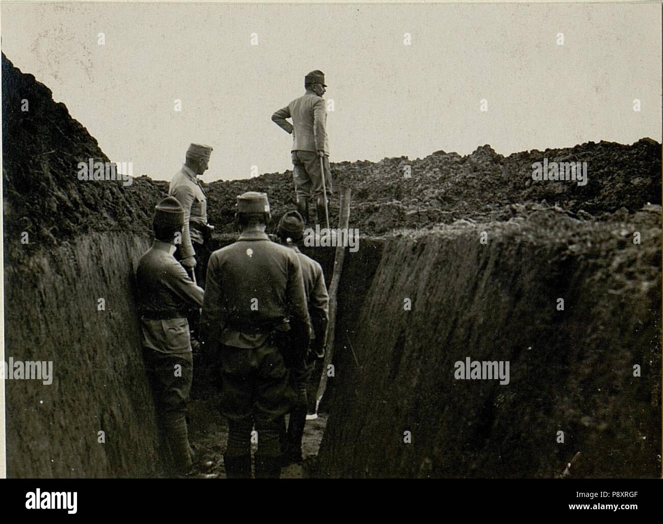 283 Feldmarschalleutnant. Hofmann im Schützengraben bei BildID Michalowka (15527310) Stockfoto