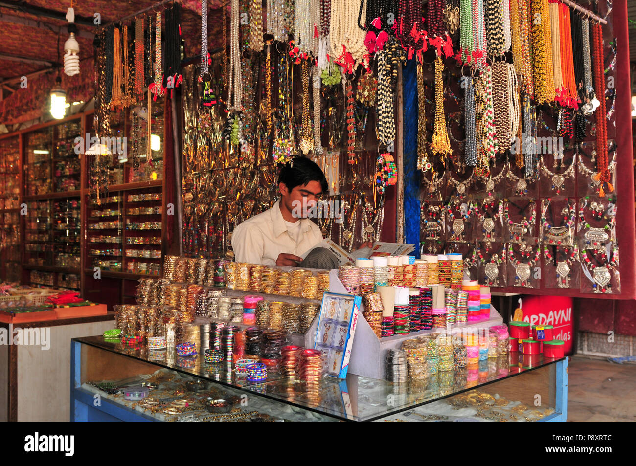 Schmuck Shop in Ambaji, Gujarat Stockfoto