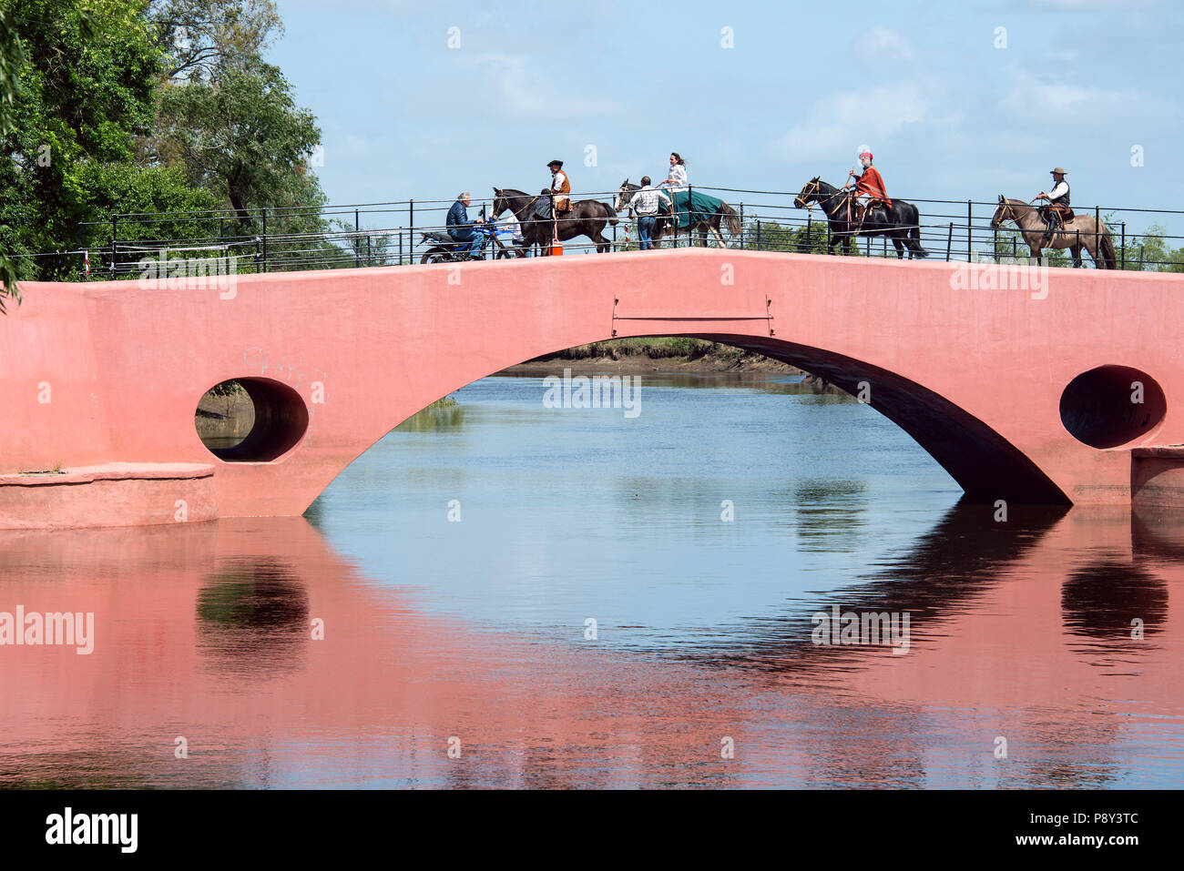 San Antonio de Areco, Provinz Buenos Aires, Argentinien - 11. November 2012: Die GAUCHOS (South American Cowboy, ist ein Bewohner des südamerikanischen Pampas Stockfoto