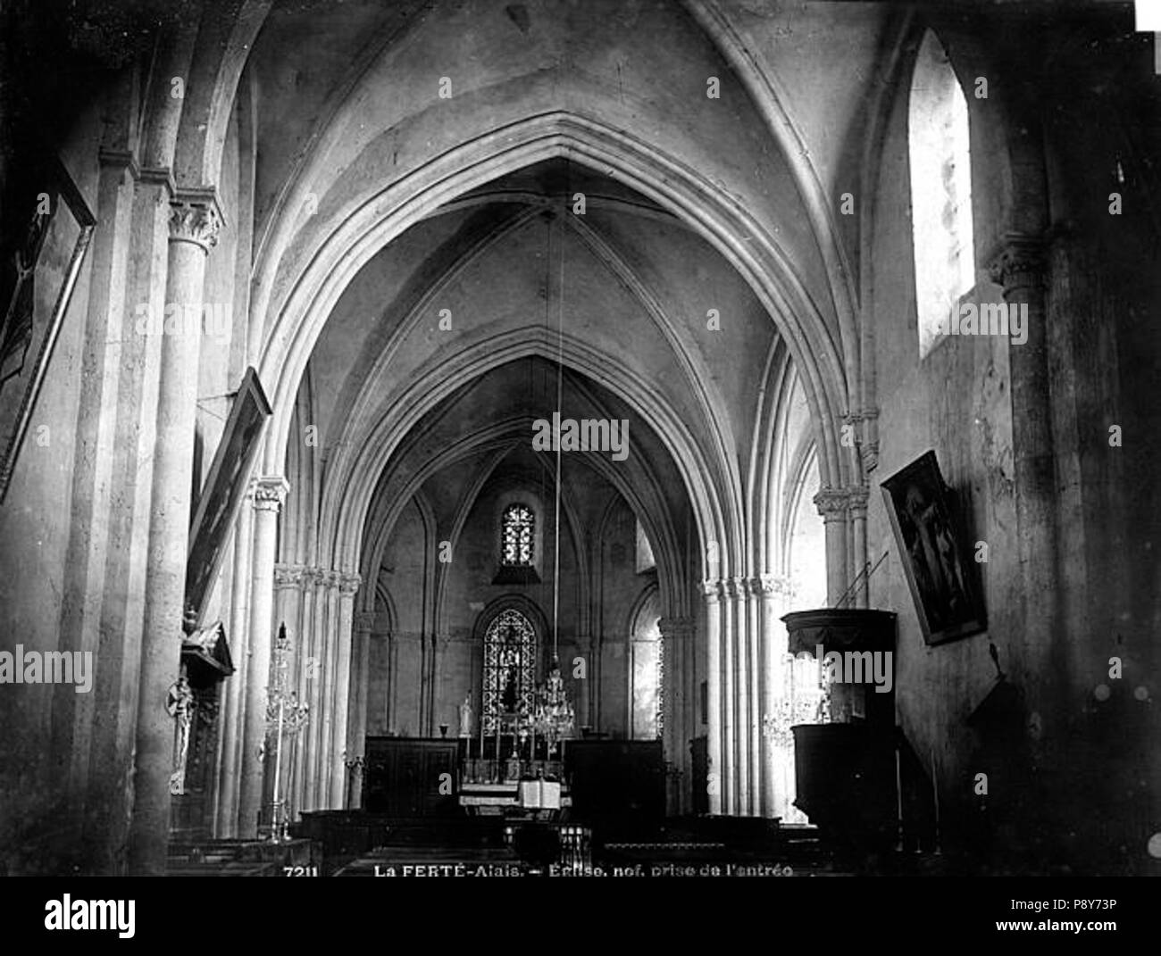 267 Eglise Notre-Dame-Ferté-Alais (La) - Médiathèque de l'architecture et du patrimoine - APMH 00007211 Stockfoto