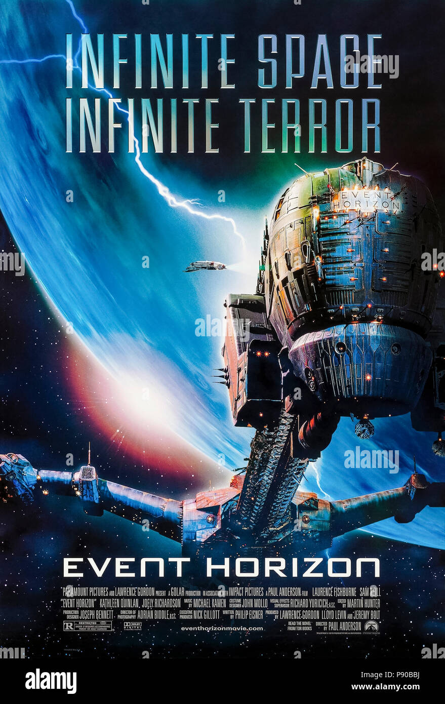 Event Horizon (1997) Regie: Paul W.S. Anderson und Hauptdarsteller Laurence Fishburne, Sam Neill, Kathleen Quinlan, Joely Richardson. Im Jahr 2047 ein Raumschiff fehlt seit 7 Jahren wird erneut angezeigt, und der Rescue Team entdeckt die beunruhigende Wahrheit. Stockfoto