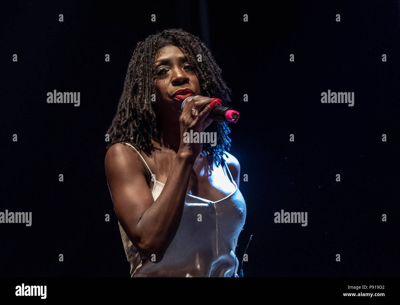 Brentwood Essex, 13. Jun 2018 Brentwood Music Festival 2018 im Brentwood Zentrum Heather Klein, ex M Leute Credit Ian Davidson/Alamy leben Nachrichten Stockfoto