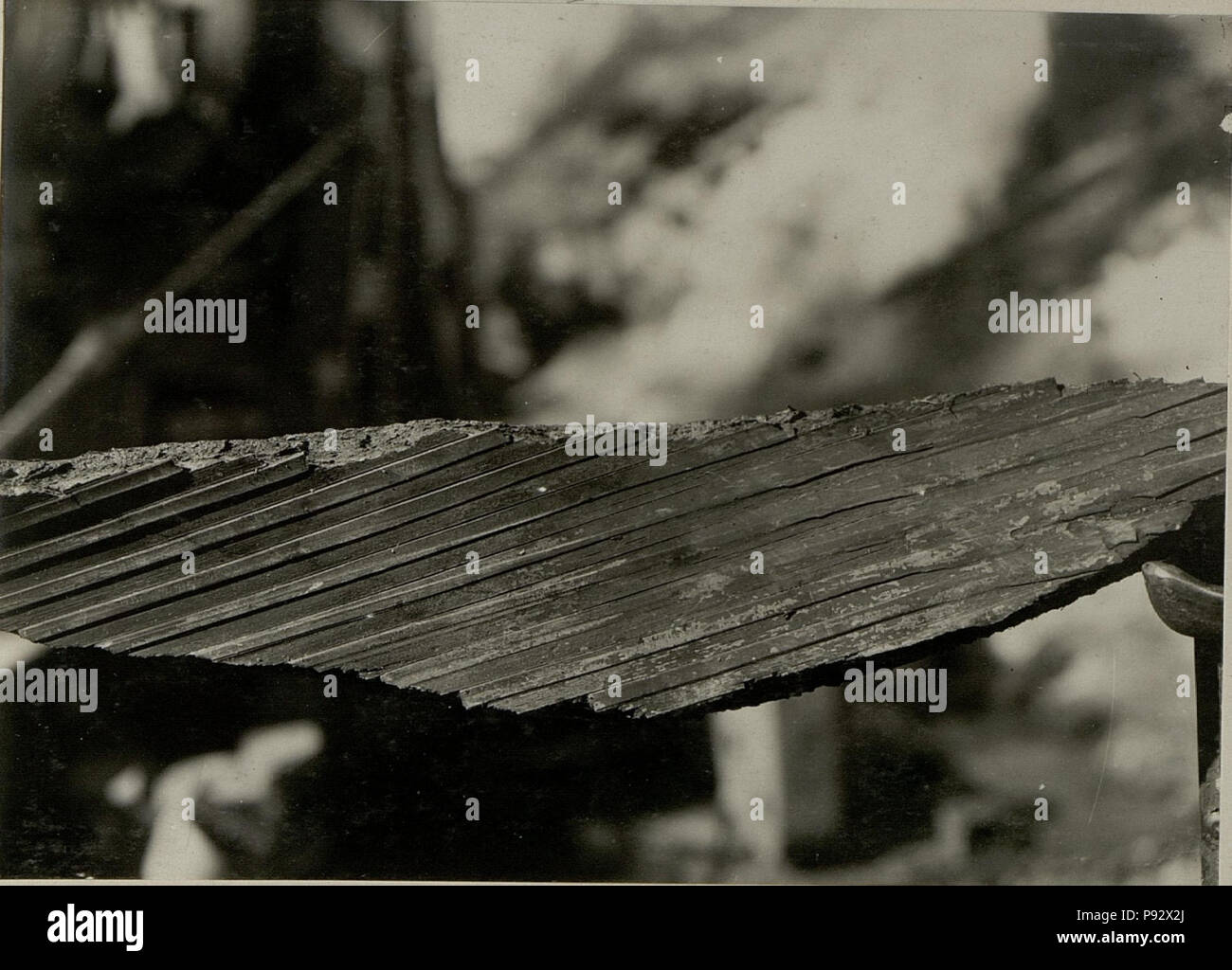 482 Rohrstück des am 17. März 1916 durch Rohrabreissen unbrauchbar gewordenen 30,5 cm Mörsers. (BildID) 15468711 Stockfoto