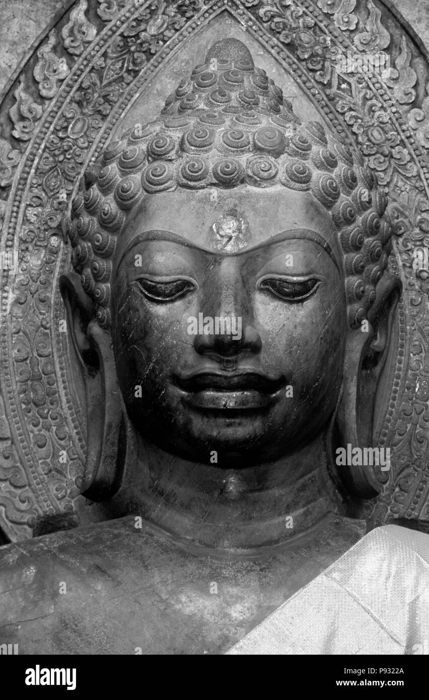 Grüner Stein DAVARAVATI BUDDHA, ein Meisterwerk von MON buddhistische Kunst in WAT NA PRAMAN - Ayutthaya, Thailand Stockfoto