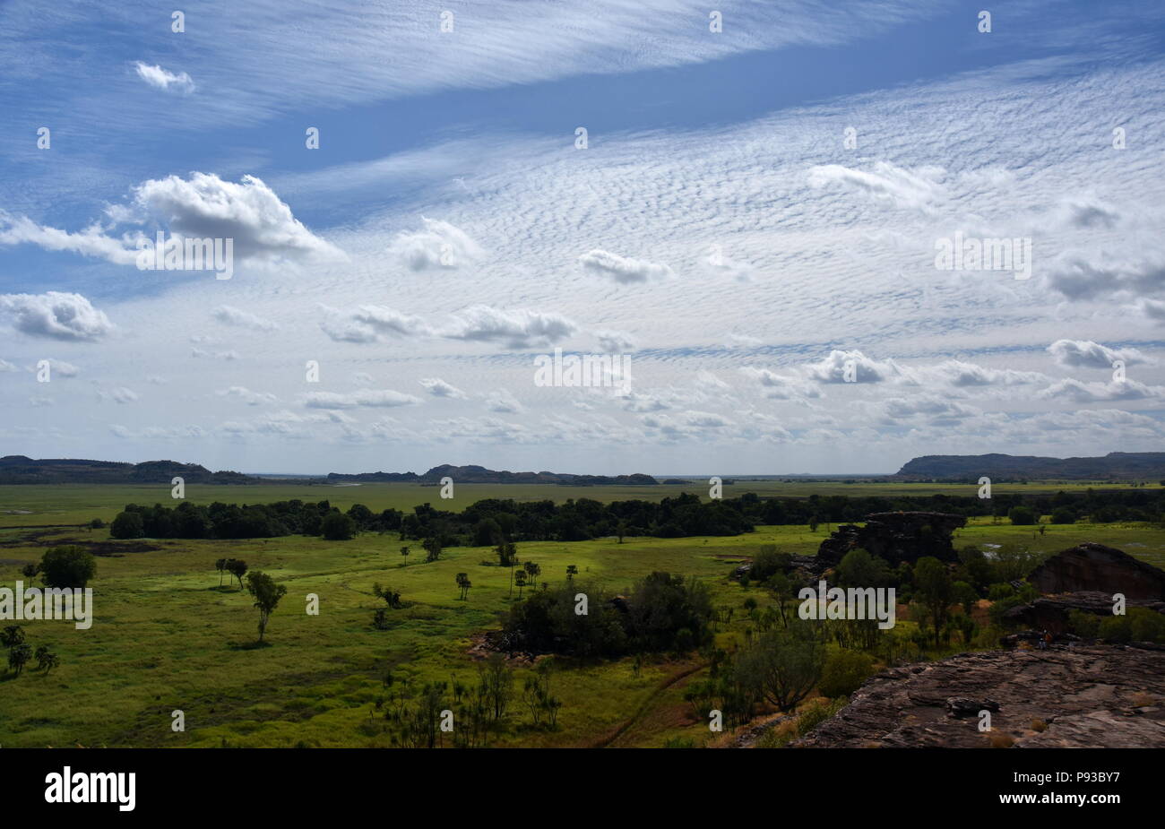 Ubirr Art Site und Aussichtsturm. Landschaft der Kakadu National Park am Ubirr. Ubirr East Alligator Region Kakadu Nationalpark im nördlichen Territ Stockfoto