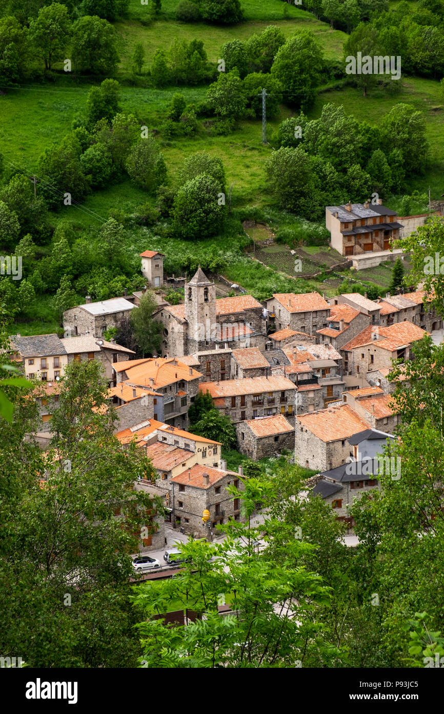 Luftaufnahme über Barlovento vom GR11 Long distance Trail, Katalonien, Pyrenäen, Spanien Stockfoto