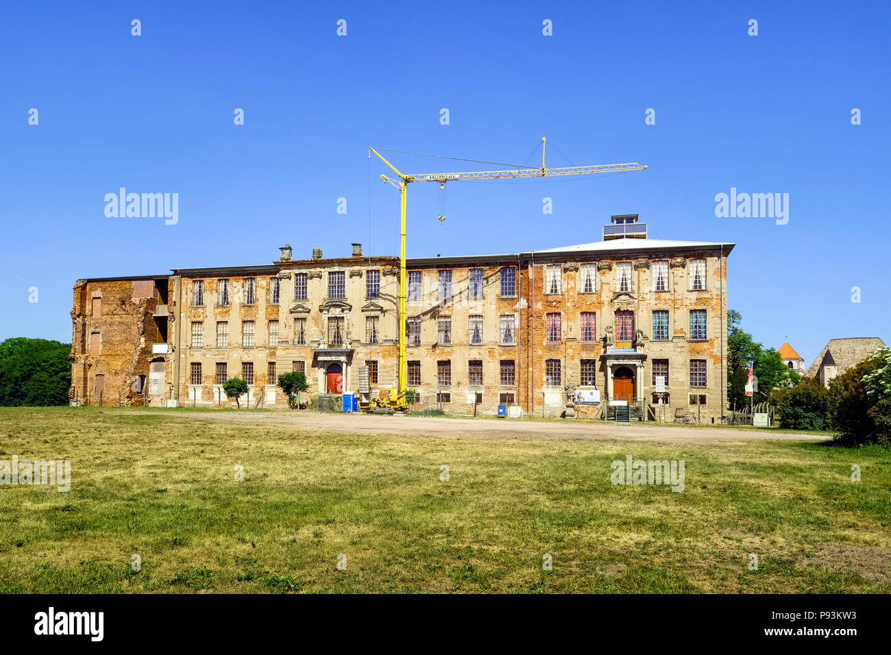 Ruinen der Ostflügel von Schloss Zerbst, Zerbst/Anhalt, Sachsen-Anhalt, Deutschland Stockfoto