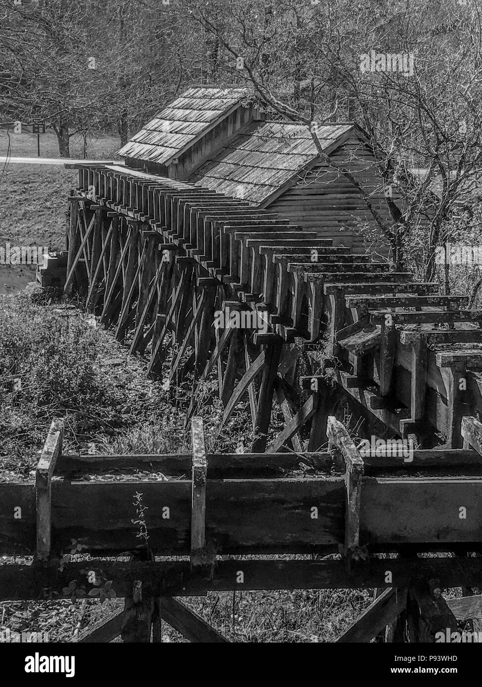 Grist Mill Land Getreide Mais Weizen Mehl rustikalen schwarz weiß Stockfoto