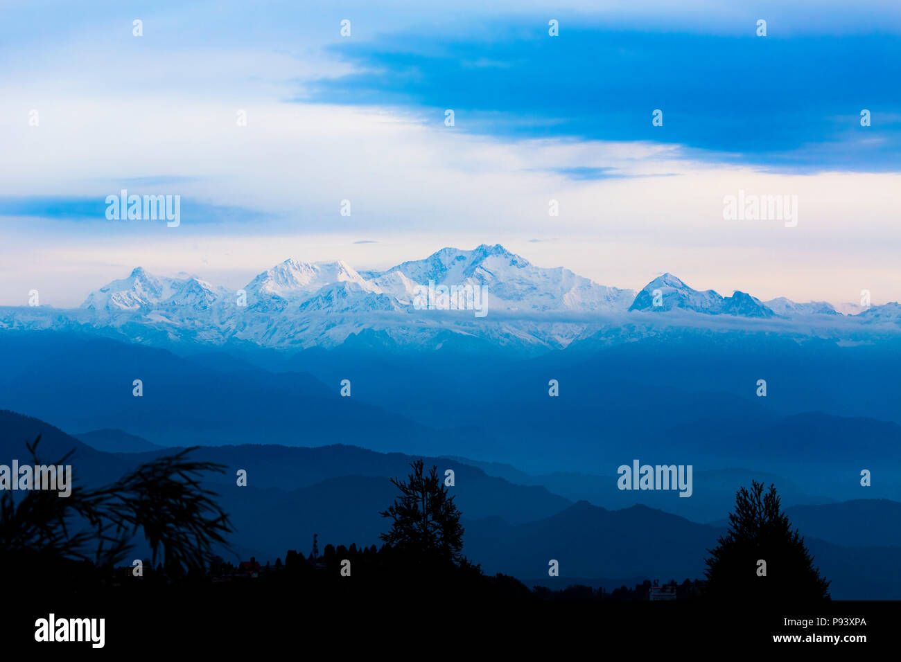 Kanchenjunga Sonnenaufgang von Tiger Hill in Darjeeling Himalaya Westbengalen, Indien Stockfoto