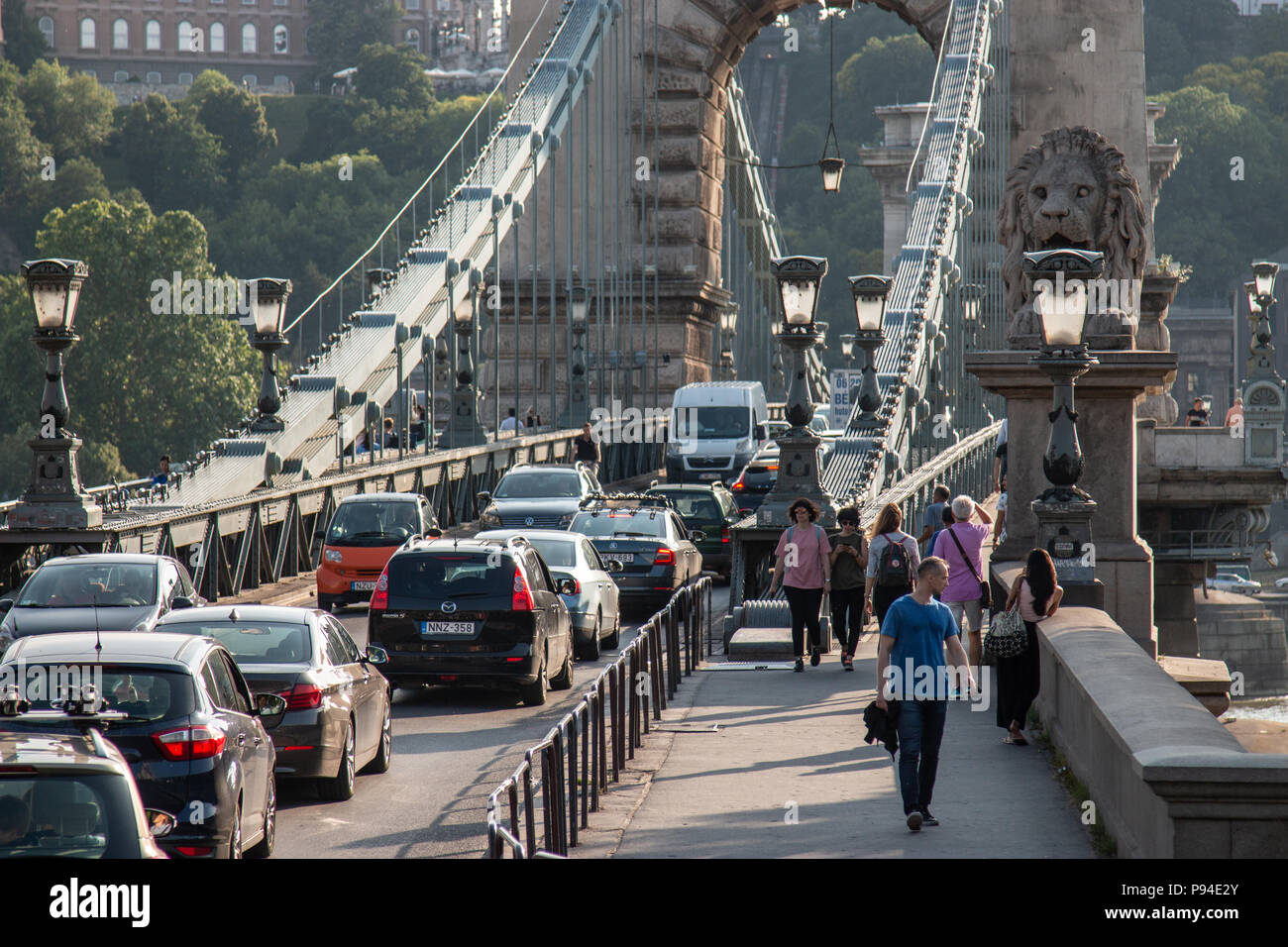 Die Kettenbrücke in Budapest Stockfoto