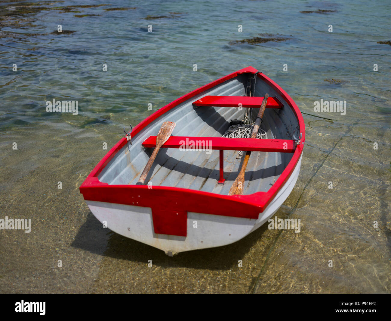 Ein kleines Ruderboot, Isles of Scilly. Stockfoto