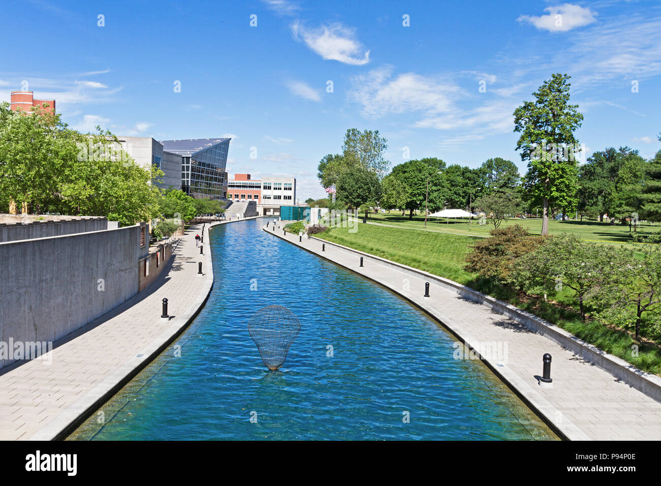 Ein schöner Tag an der szenischen zentralen Kanal in Indianapolis, Indiana, USA Stockfoto