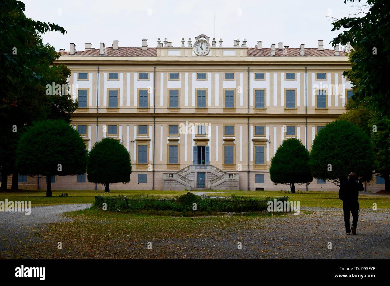 Der Südflügel der Villa Reale di Monza, einem königlichen Anwesen in Parco di Monza 1780 erbaut, liegt im Norden von Italien. Stockfoto