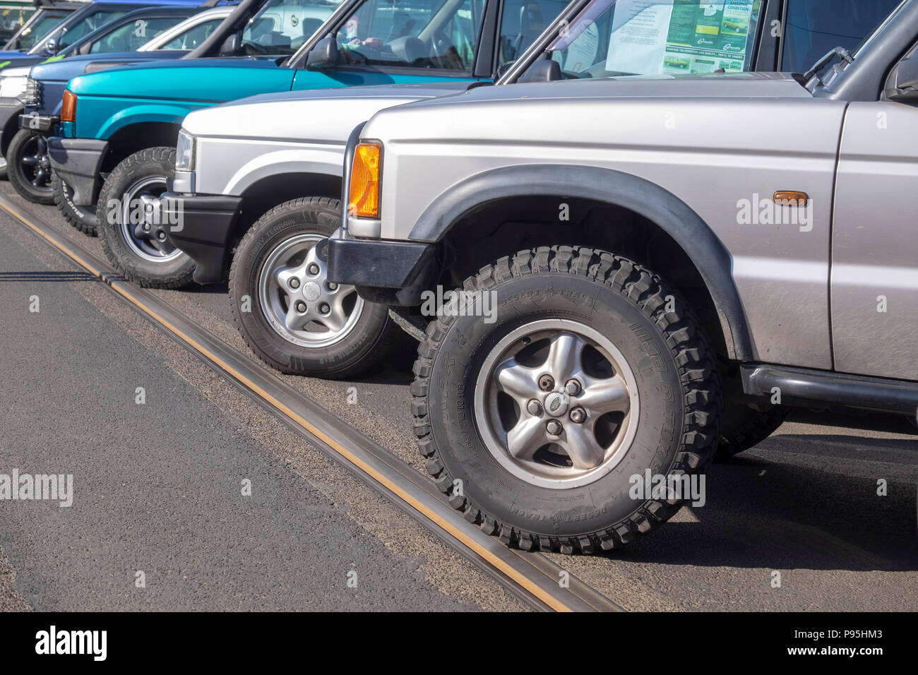 Klassische Landrover auf der Anzeige Stockfoto