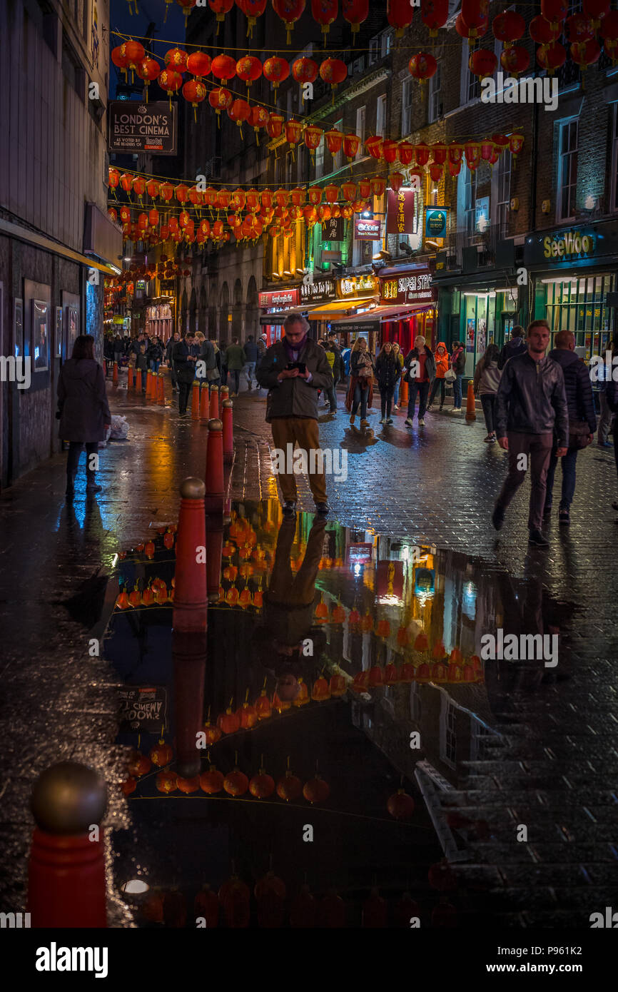 Nachtlichter in Chinatown London Stockfoto